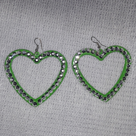 Neon green studded earrings - Picture 1 of 3
